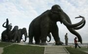 The debate over whether to clone a woolly mammoth, Jurassic Park style